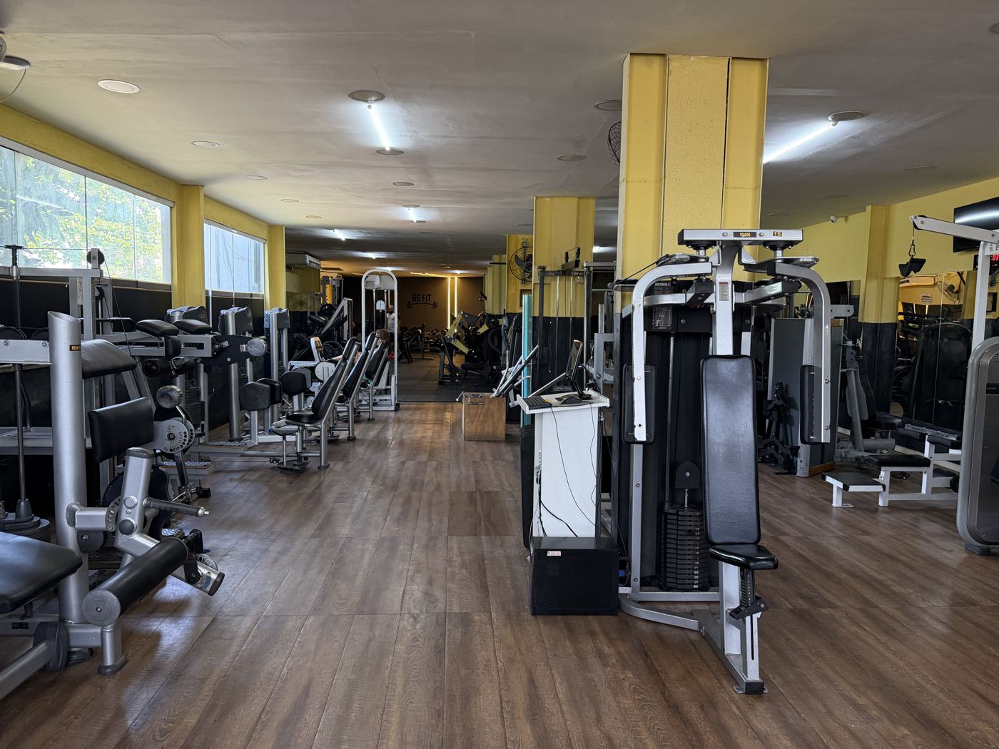 Salão de musculação da BG Fit